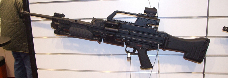 ������� HK MG4