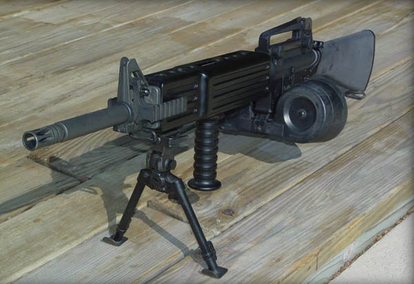 ������� M16 LMG