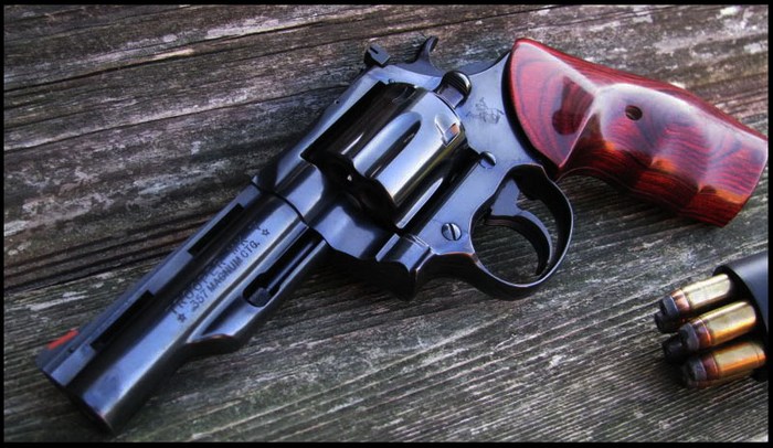 Револьвер Colt Mk.V | Anaconda | KingCobra | Trooper